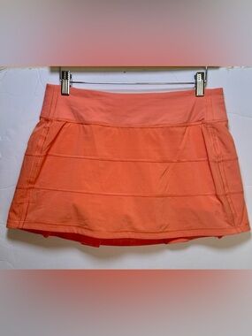 Lululemon Pace Rival Skirt size 6 in coral/orange